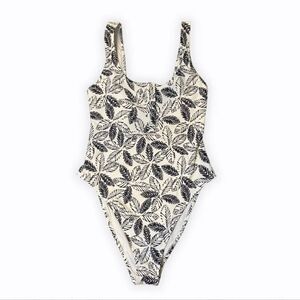 Scoop bathing suit